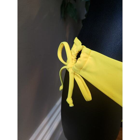 Women's 2 Piece Swimsuit Large Yellow Stretch Triangle Backless Halter Neck - Picture 7 of 8